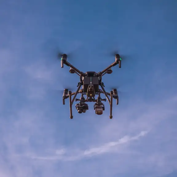 Obraz Audio marketing – komunikaty z drona